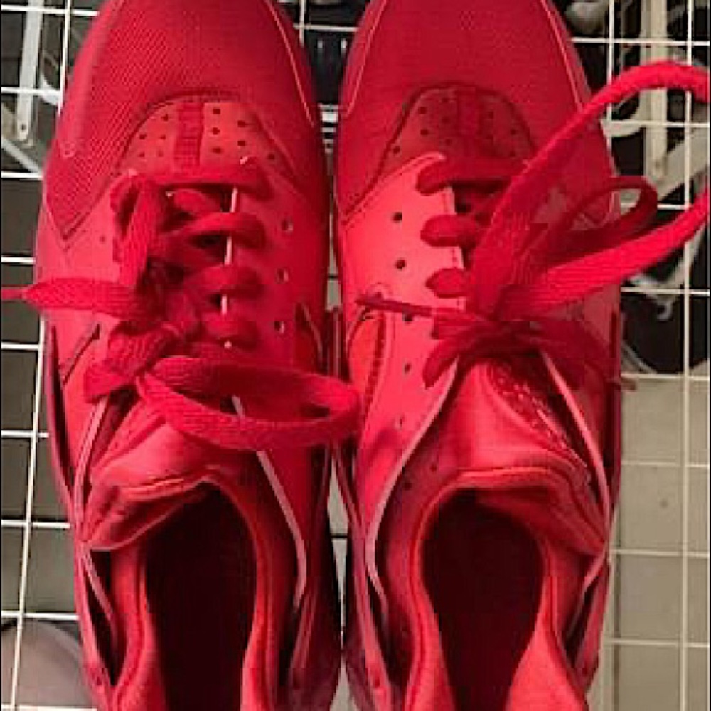 Nike Huaraches Women’s size 10